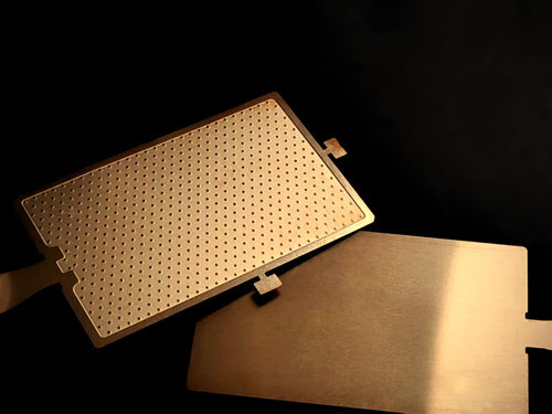 Het laatste nieuws van het bedrijf over Chemical Etching for Ultra-Thin Vapor Chambers: Market Trends, Manufacturing, and Material Selection