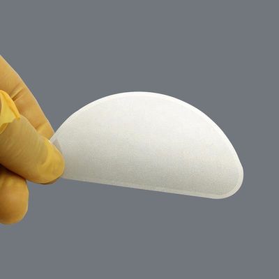 Goede prijs. Precisie-etsen van metalen gaas 0,1 mm met braamvrij en spanningsvrij resultaat online