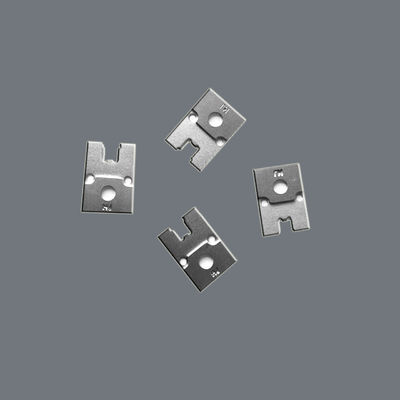 Fotochemisch etsen van elektrische connectoren voor energietoepassingen