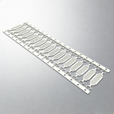 Aangepaste hoge precisie geëtst 304/316 roestvrijstalen telefoonluidsprekergaas